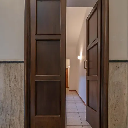 Gioia Del Corso Apartment Iesi