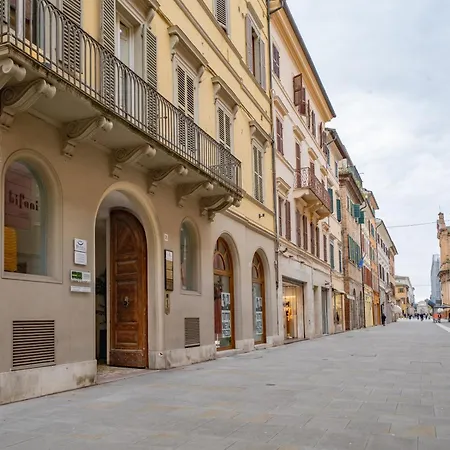 Gioia Del Corso ليسي