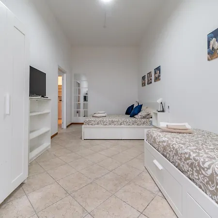 Gioia Del Corso Apartment *