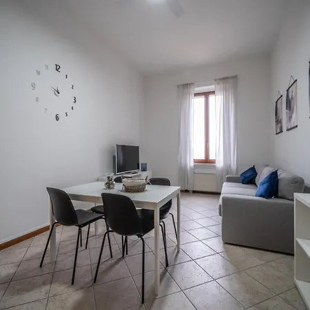 شقة Gioia Del Corso